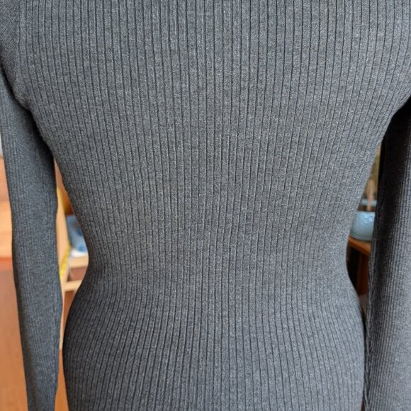 Jersey Top with cut outs - Picture 5 of 7